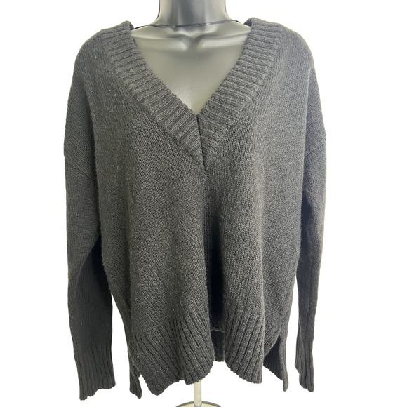 Bar III Sweater Womens Medium‎ Black V Neck Wool Blend Pullover Relaxed Fit Soft - Picture 1 of 8